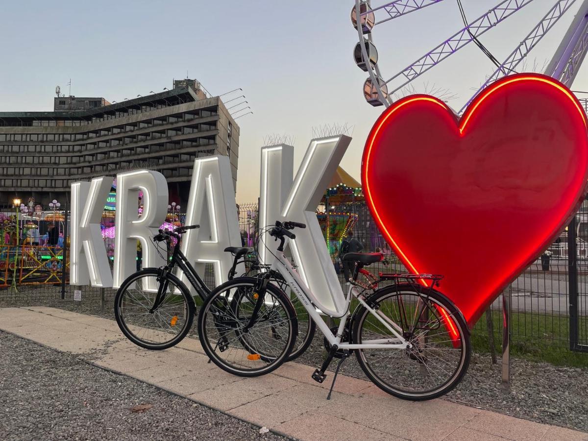 Jacuzzi & Bike Apartment, Krakow Dış mekan fotoğraf
